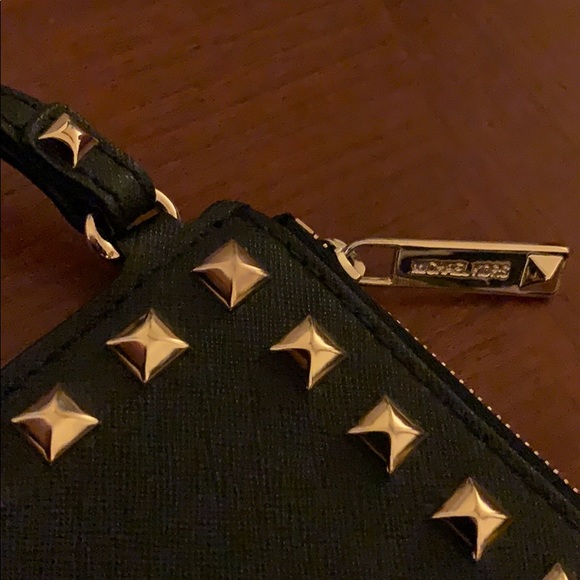Michael Kors - Gold Rock Studded clutch/wristlet - Picture 2 of 3